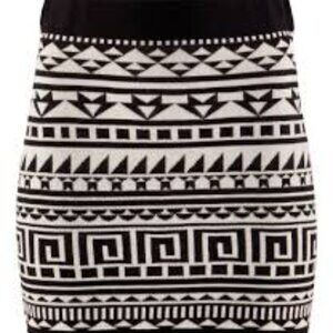Y2k Geometric Tribal Print Black and White Mini Skirt